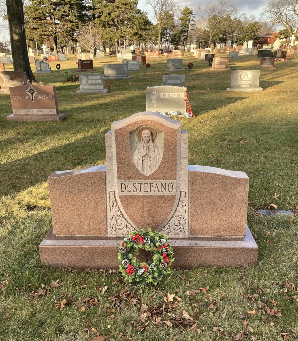 Grave of Sam DeStefano at Queen of Heaven Cemetery in Hillside, Illinois